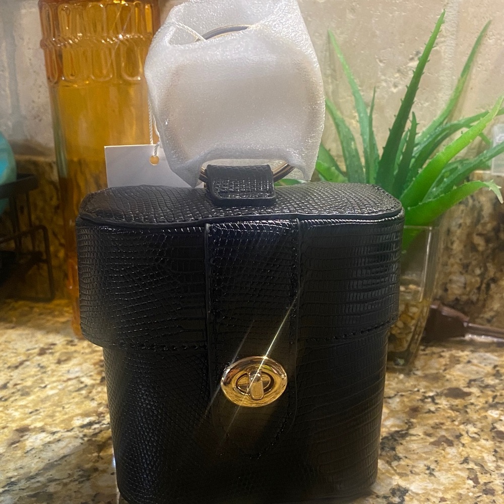 Black Textured Handbag with Gold Clasp